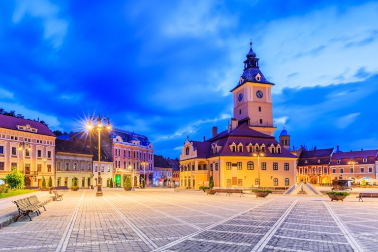 LEGEND OF TRANSYLVANIA IN ROMANIA ドラキュラ brasov_transylvania_live_tour-